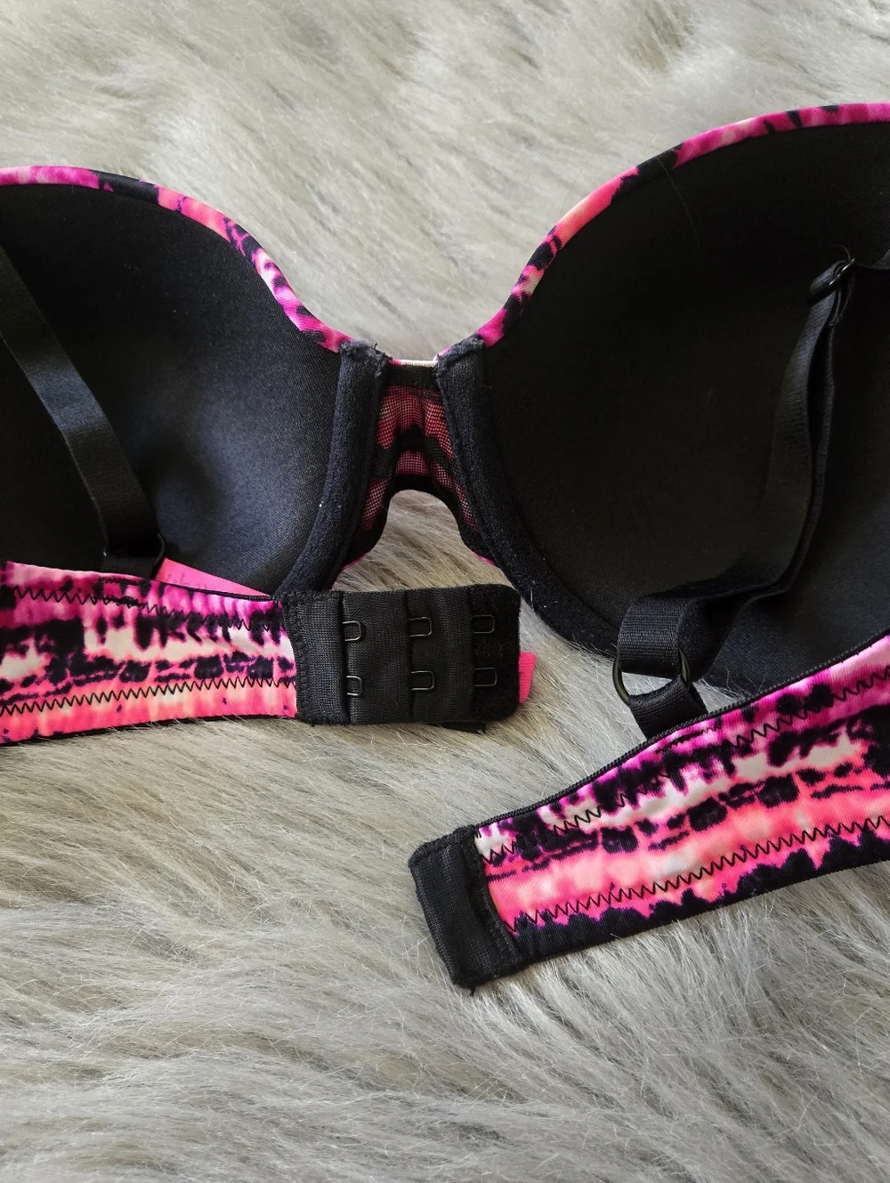 La Senza Pink & Black Tie-Dye Lightly Lined Underwire Bra - Picture 6 of 9